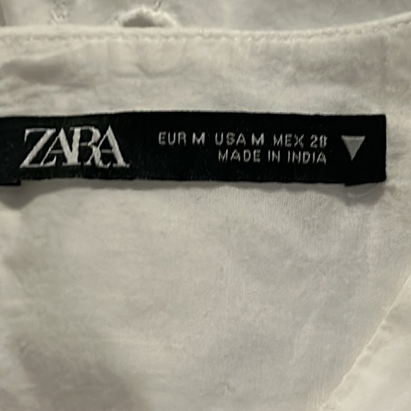Zara Women Ruffle Openwork Embroidered White  Dress Bloggers Favorite, Medium - Picture 15 of 16